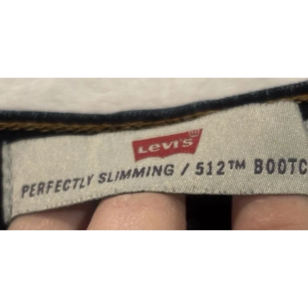 Levis *** tag
